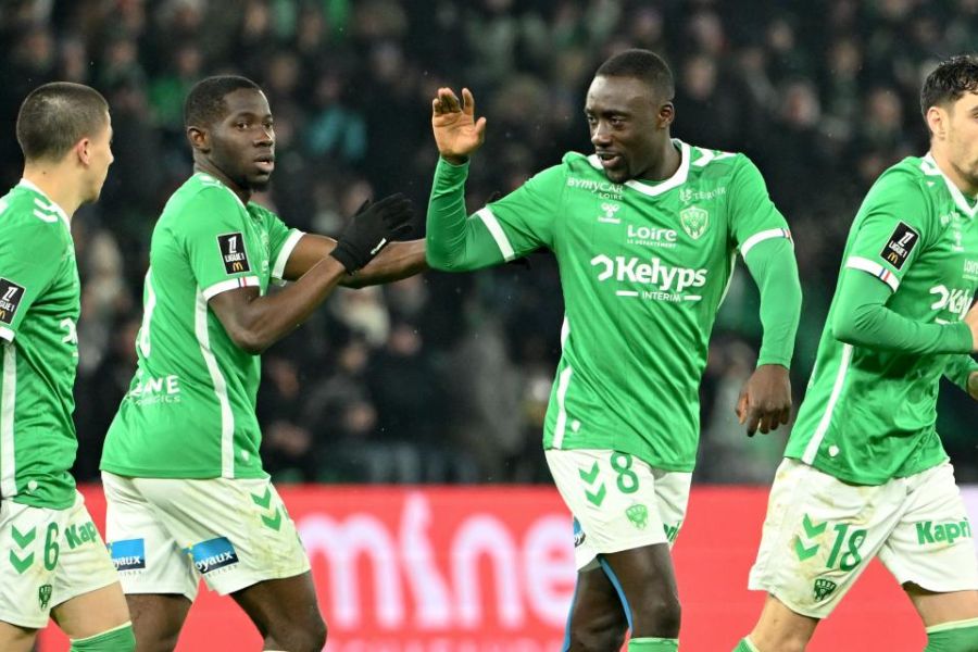 Saint-Étienne renverse Reims pour la première d'Horneland