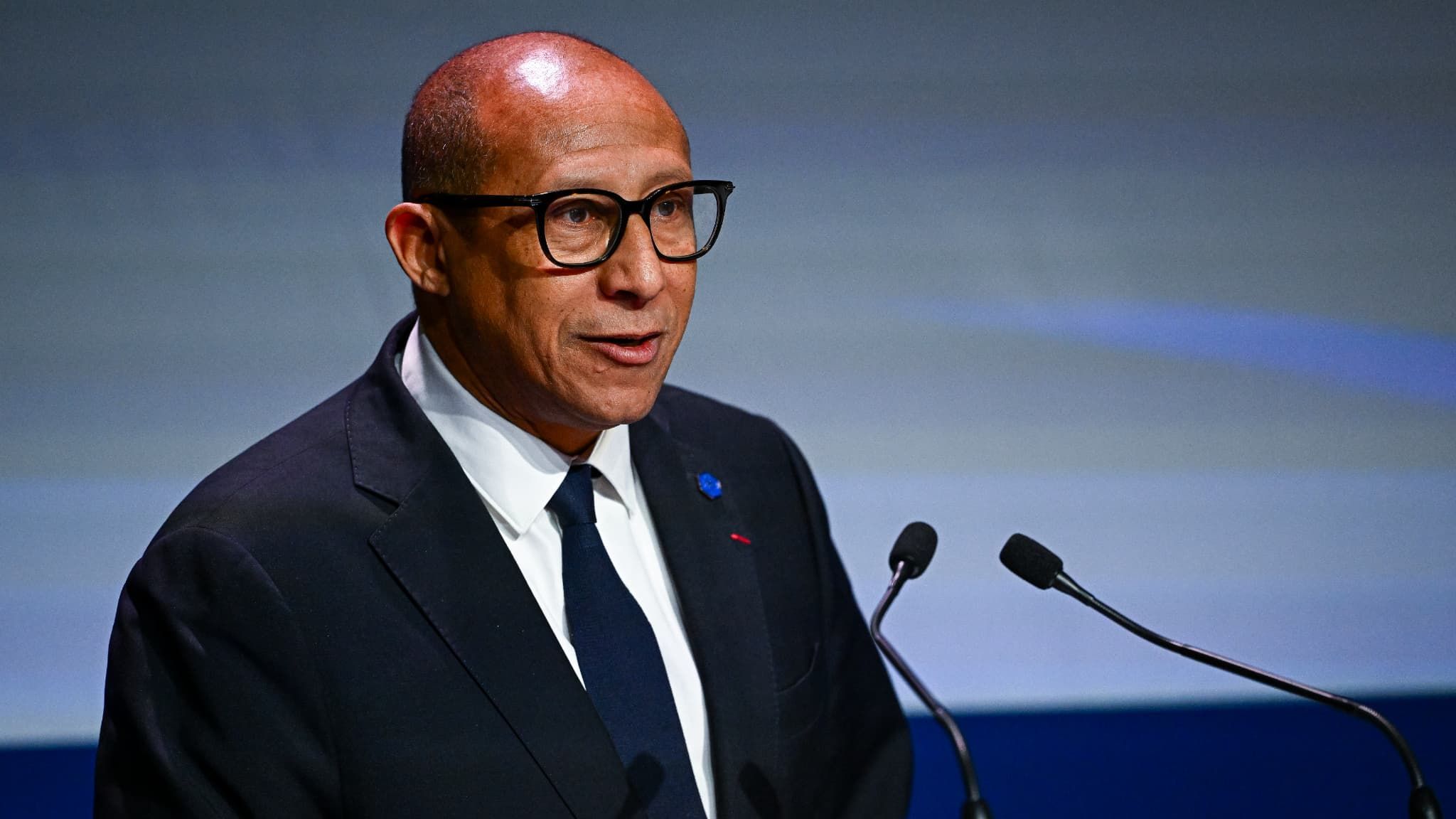 Droits TV du football français : Le président de la FFF appelle à soutenir DAZN
