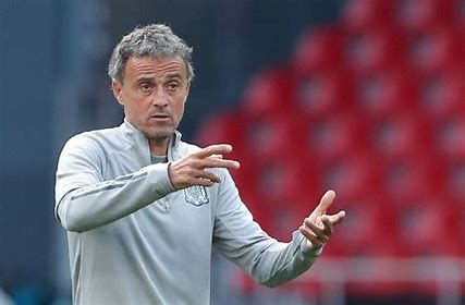 OMONDO SPORT - PSG : Luis Enrique prolonge son contrat pour deux saisons supplémentaires