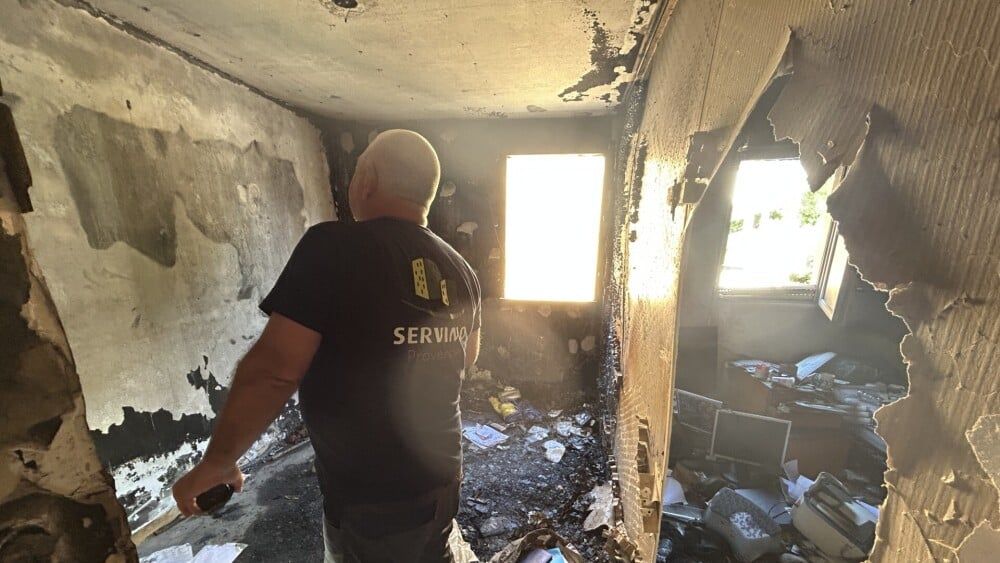 Un adolescent soupçonné d’avoir incendié le logement de sa mère à Salon-de-Provence, onze hospitalisations