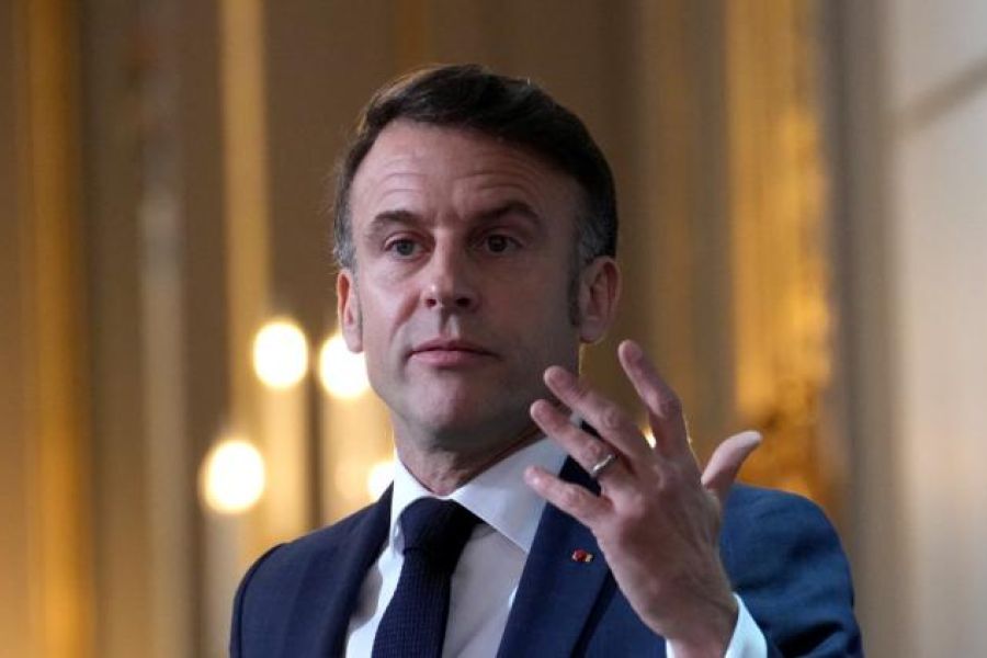 Macron dénonce la détention de l'écrivain Boualem Sansal en Algérie