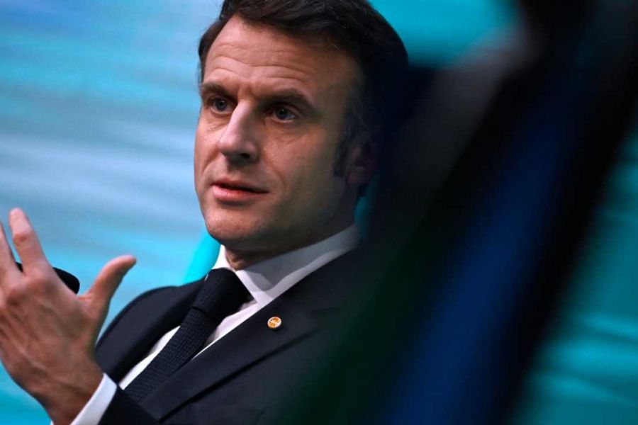 Dépenses Militaires : Macron Promet des "Investissements Supplémentaires" Sans Augmenter les Impôts