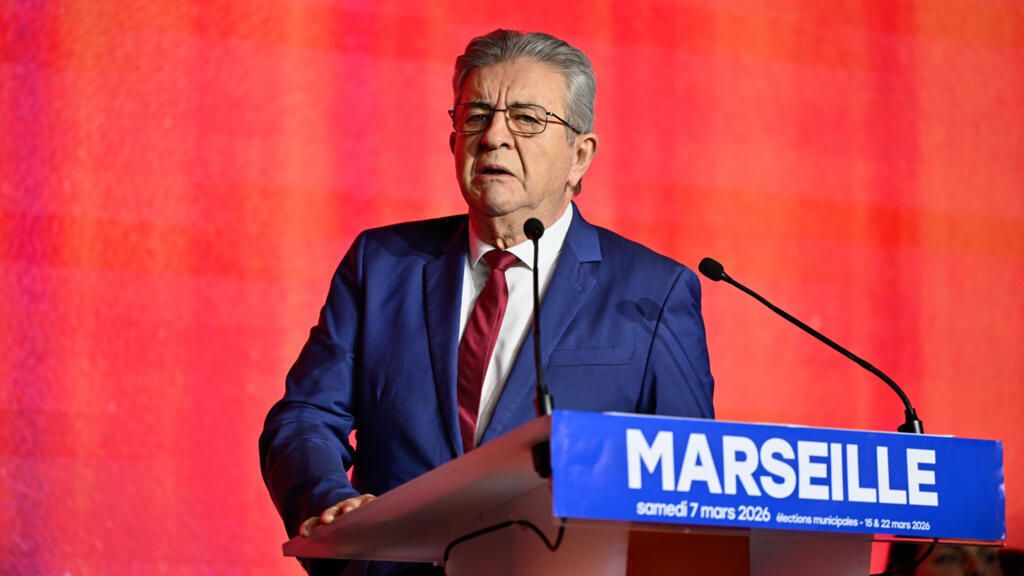 Élection présidentielle 2027 : Jean-Luc Mélenchon officialise sa candidature et lance la campagne des Insoumis