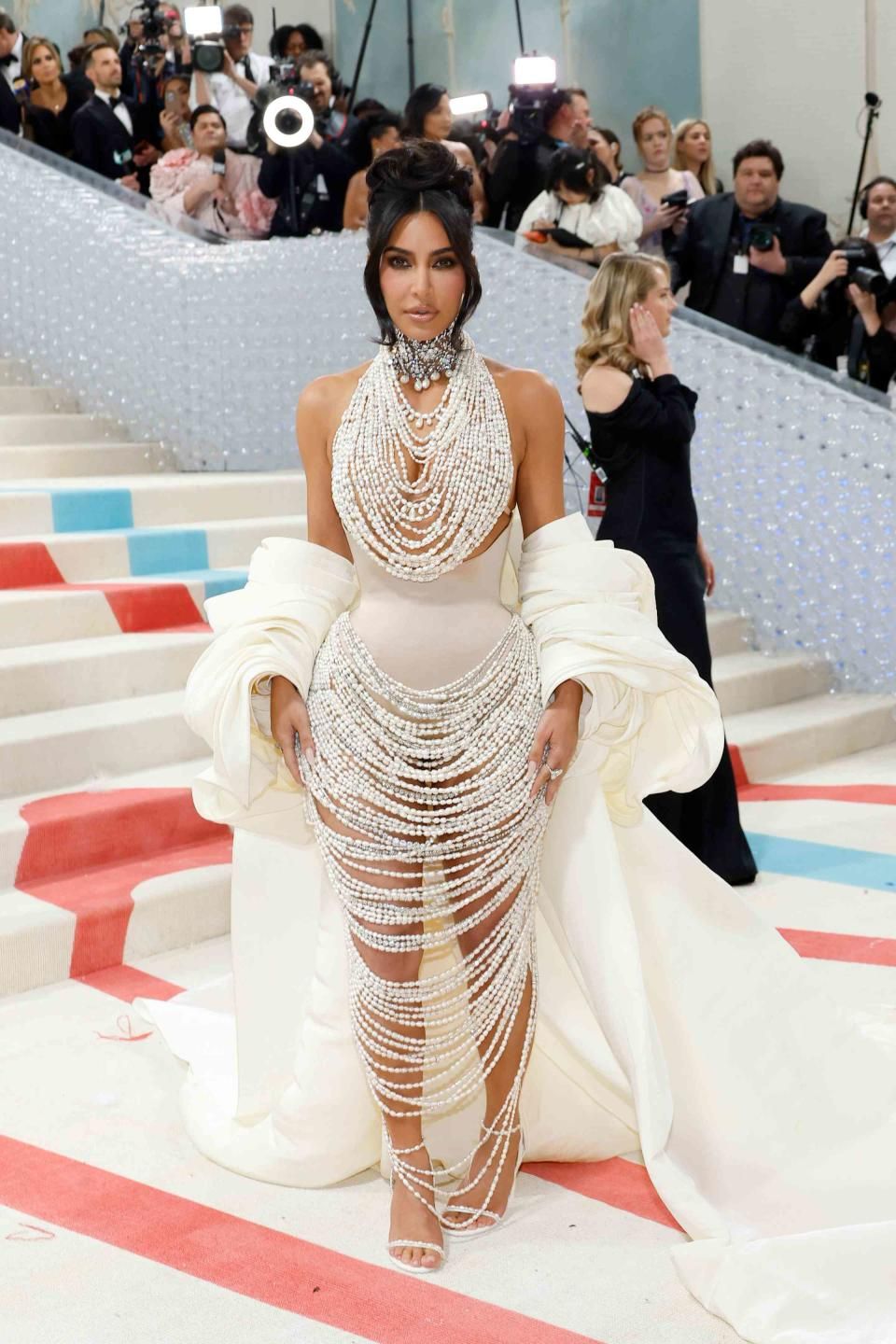 La tenue osée de Kim Kardashian au Met Gala 2024 soulève la polémique