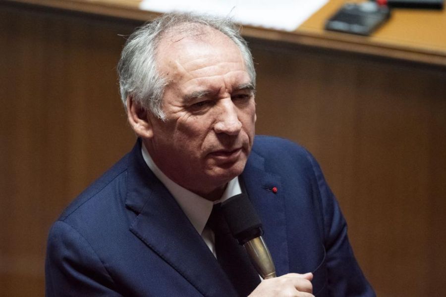 Remaniement : Les Coulisses d'un Gouvernement Bayrou qui se Fait Attendre