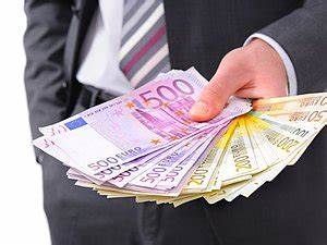 OMONDO ÉCONOMIE - L'inflation galopante pousse les banques centrales à des mesures sans précédent