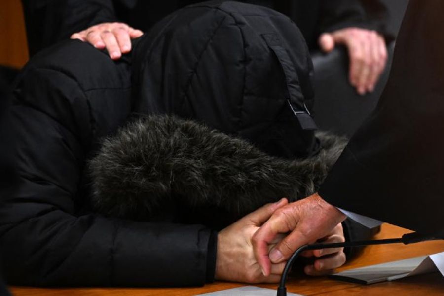 Un médecin syrien condamné à perpétuité en Allemagne pour crimes contre l’humanité : la justice universelle à l’épreuve