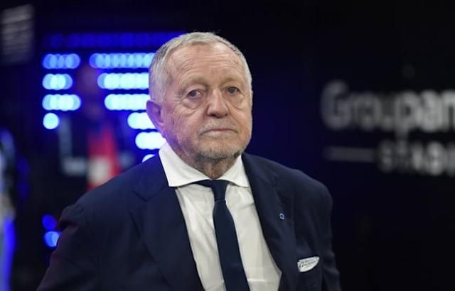 OL rétrogradé : Aulas et les Bad Gones s’insurgent contre la DNCG – Quand la passion du football se heurte à la rigueur financière