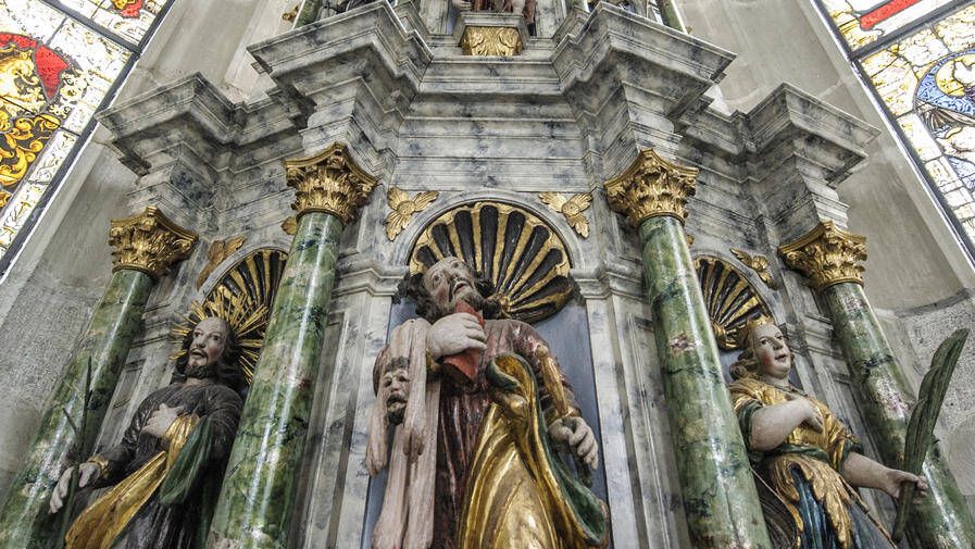 LE SUD PEUT-IL REPRENDRE LE FLAMBEAU ? LA CHUTE DU GOLFE ET LA RENAISSANCE DE LA SUISSE