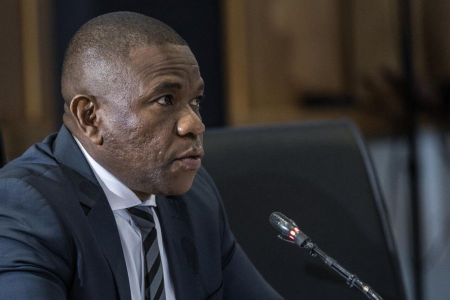 Afrique du Sud : Début d’une enquête judiciaire sur la collusion entre responsables politiques et réseaux criminels