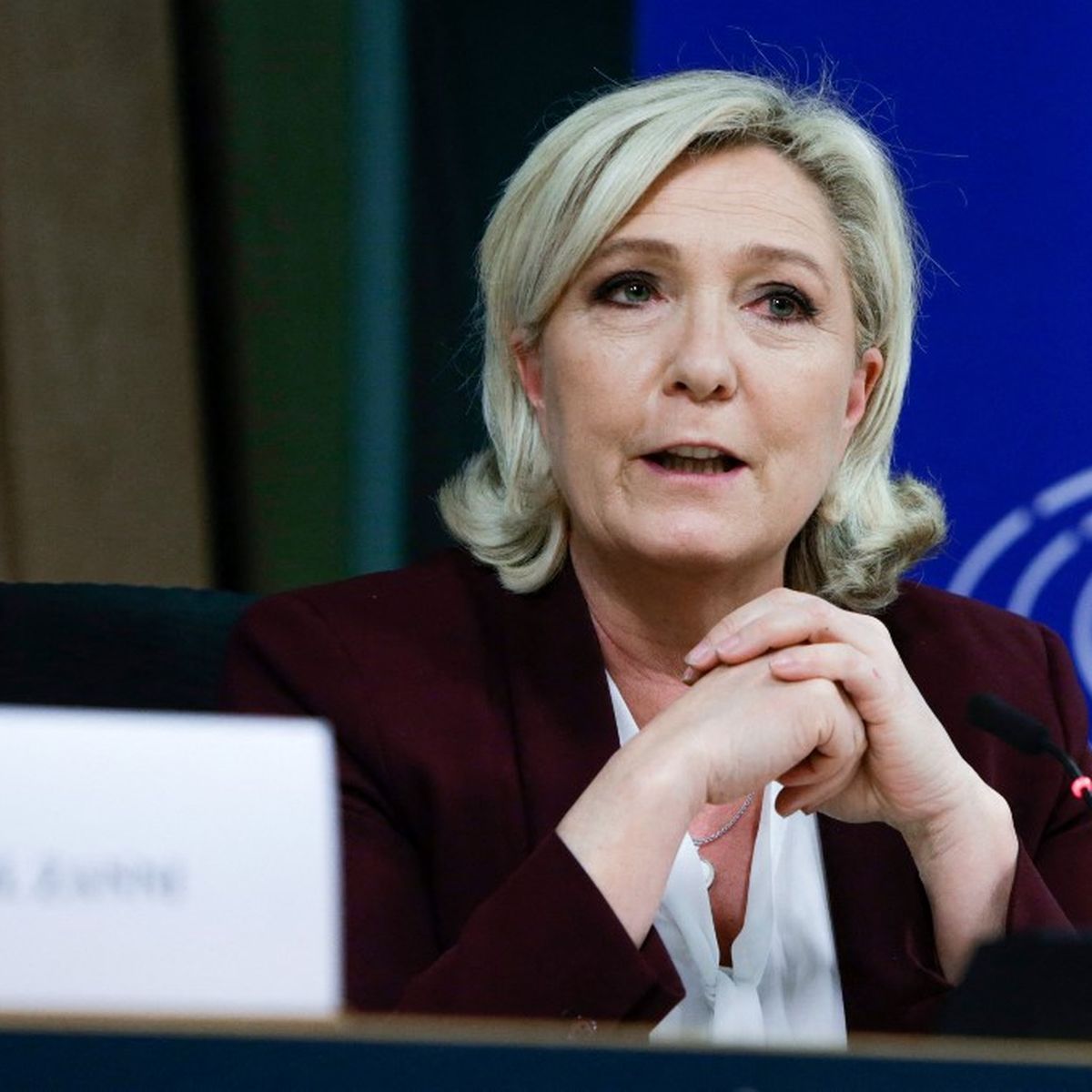 Procès du FN : Les enjeux juridiques et politiques pour Marine Le Pen