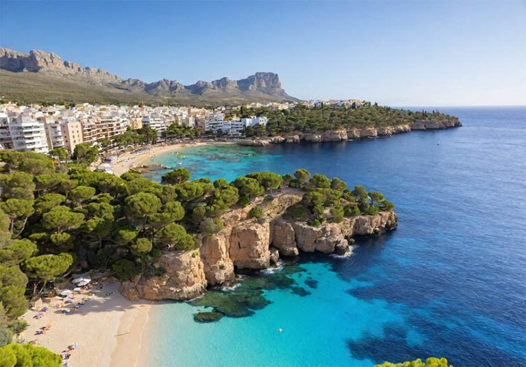 Grèves aux Baléares – Les vacances d’été françaises menacées