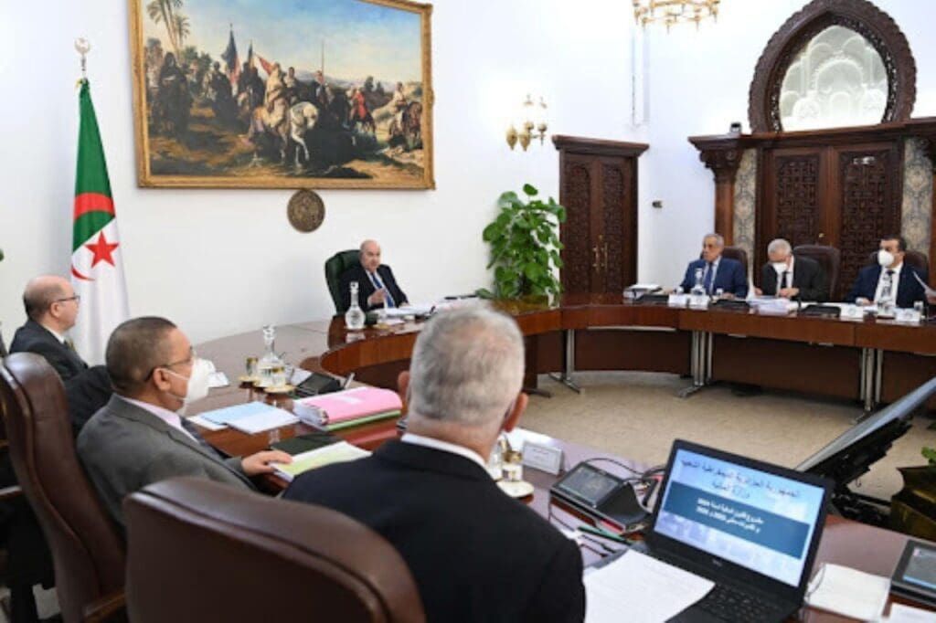 Tension croissante : L'Algérie adopte une loi de mobilisation générale dans un contexte régional de plus en plus instable