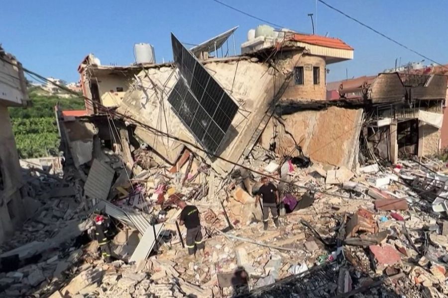 Escalade au Moyen-Orient : Frappes israéliennes à la frontière libano-syrienne et fragilité de la trêve