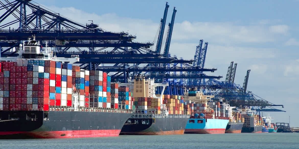 Douanes en alerte : Face-à-face tendu sur le commerce transatlantique