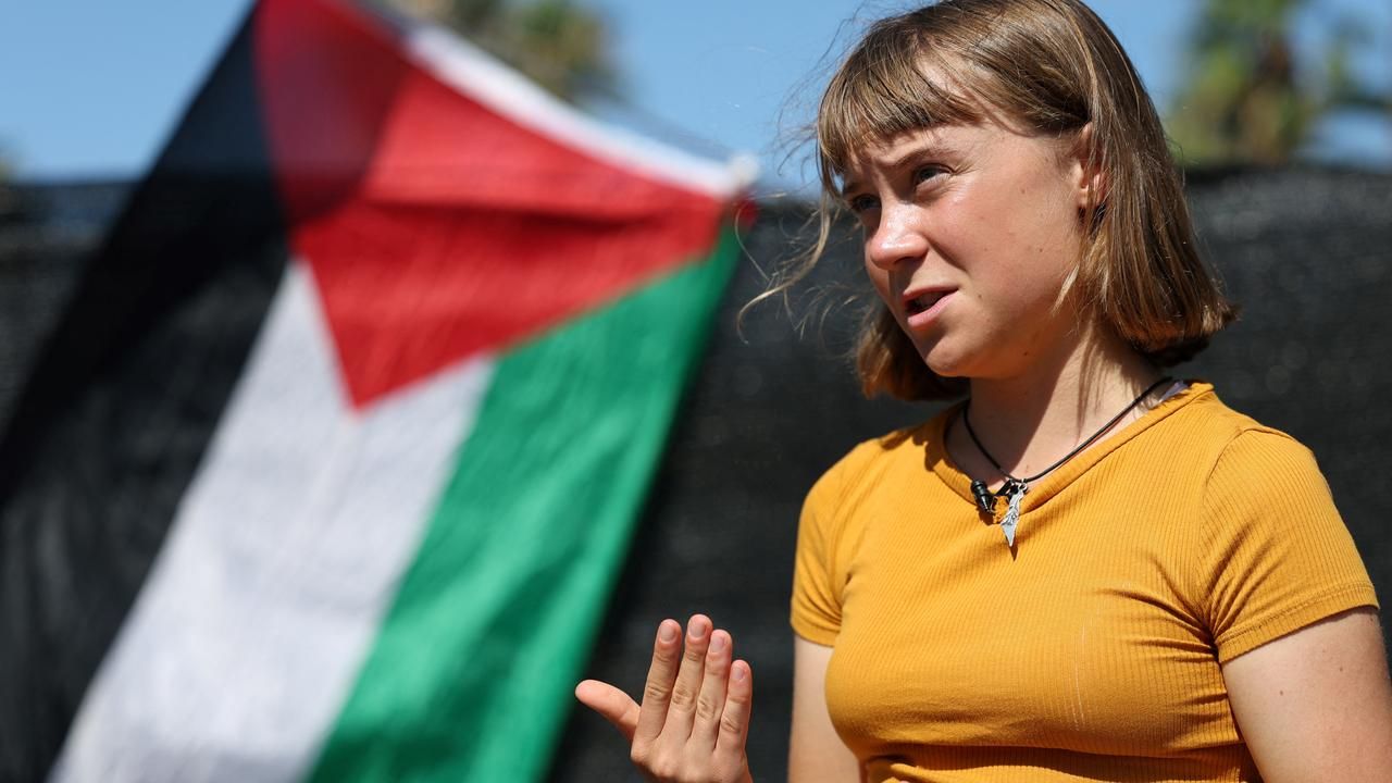 Nouvelle flottille humanitaire pour Gaza bloquée à Barcelone par vents violents – Greta Thunberg et plusieurs activistes propalestiniens sur le pont