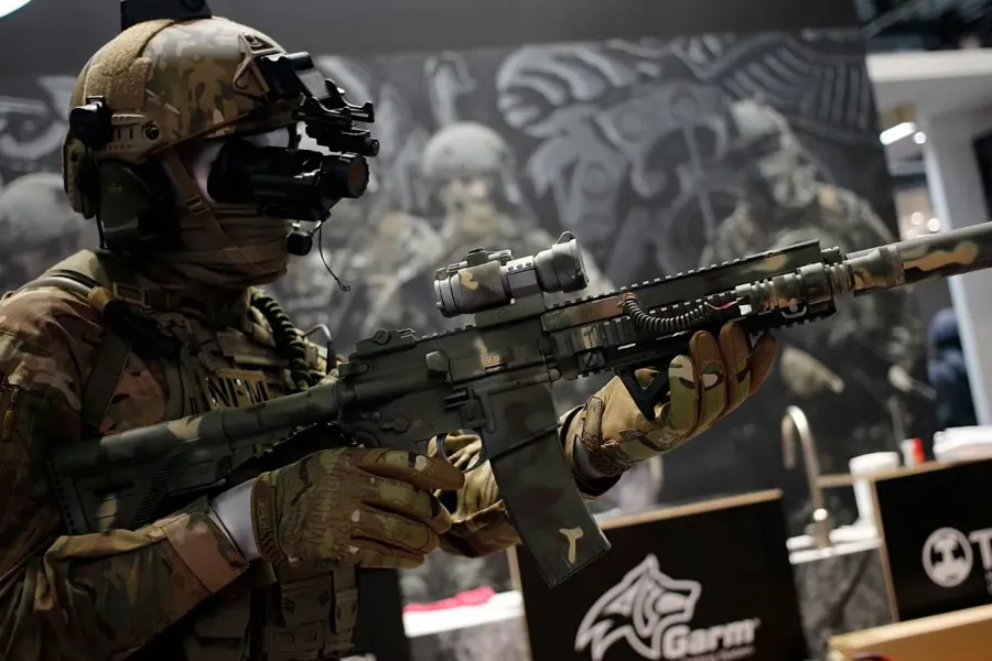 Exportations d'Armement Françaises : Un Bilan Record. Quel Rôle dans la Défense Collective Européenne ?