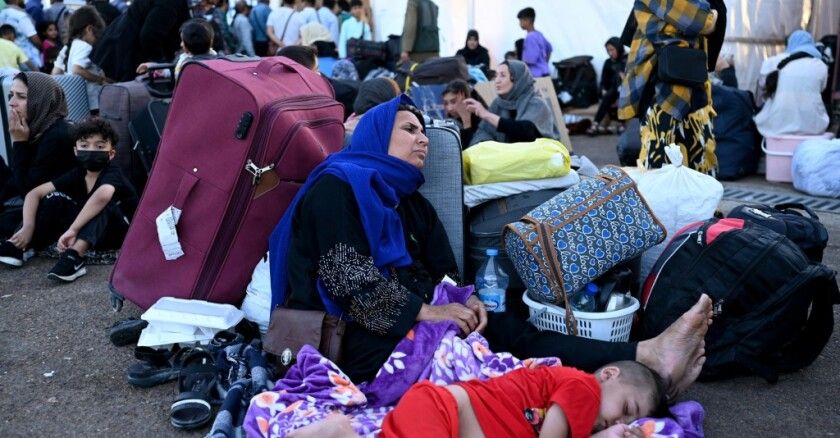 Femmes afghanes expulsées : récit du calvaire sur des routes de l’exil, entre Iran et Pakistan