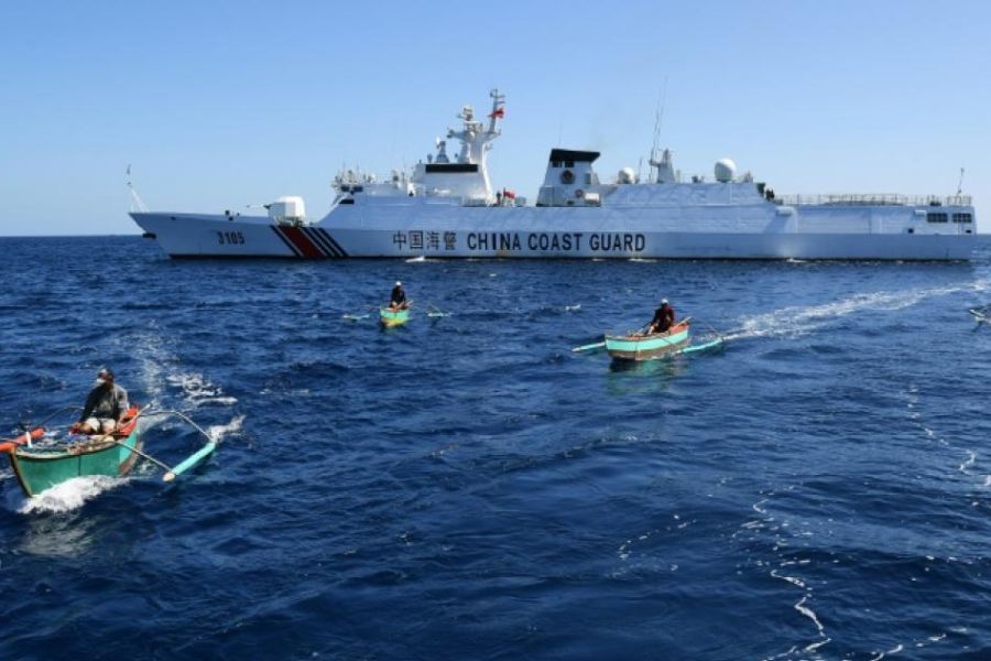 Tensions en Mer de Chine : La Stratégie Militaire de Pékin et la Réponse des Alliés Occidentaux