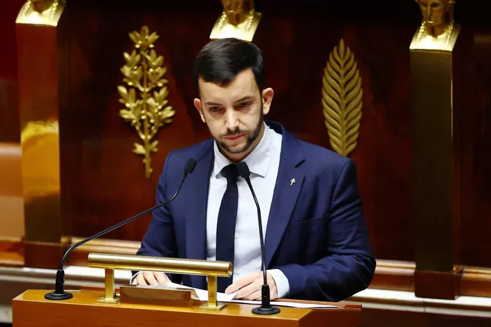 Omondo Économie : Budget 2026 : Le verdict de Moody's maintient la note de la France mais alerte sur des "perspectives négatives".