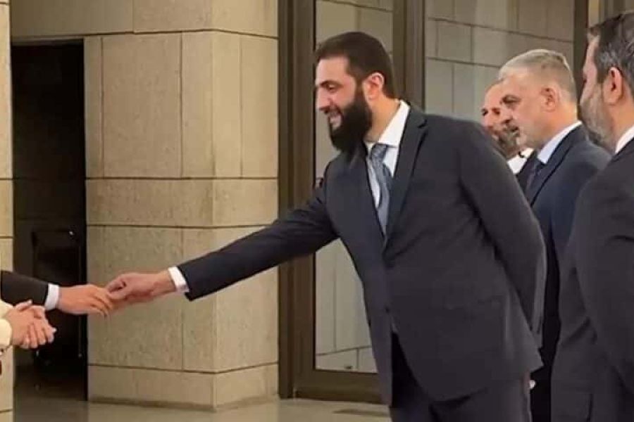 Syrie : polémique après une poignée de main refusée à la ministre allemande