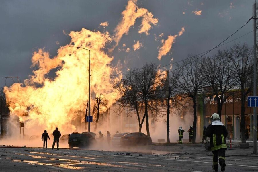 Ukraine : escalade des frappes russes et préparation de nouveaux engagements de la coalition internationale