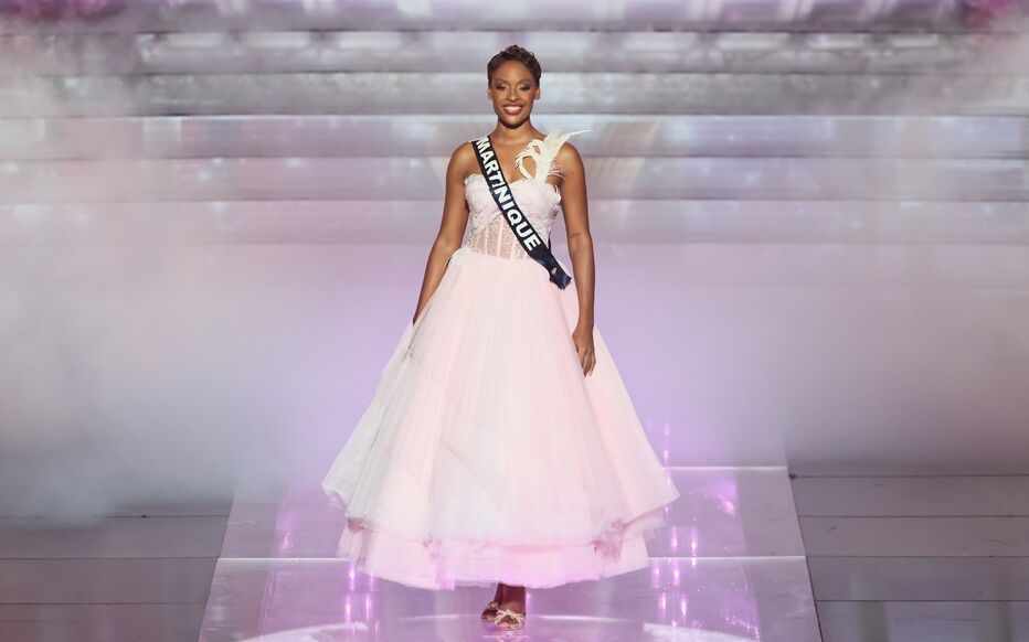 Miss France 2025 - Couronnement historique de Miss Martinique et implications sociétales Le concours Miss France 2025 a marqué l'histoire avec le couronnement
