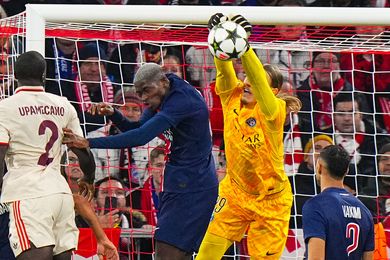 PSG : La sortie complètement ratée de Safonov qui entraîne le but du Bayern Munich