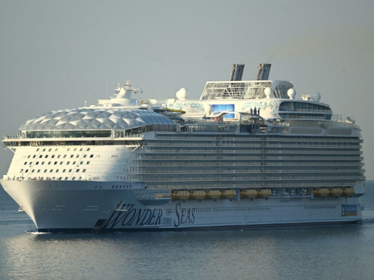 Côte d'Azur : bras de fer autour de l'interdiction des méga-croisières