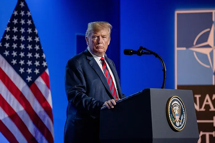 L'Europe de la Défense face à l'imprévisibilité de Donald Trump : L'Axe Paris-Berlin au pied du mur