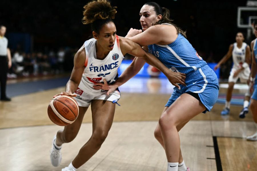 Basket : les Françaises atomisent la Grèce et filent en quarts de l’Euro