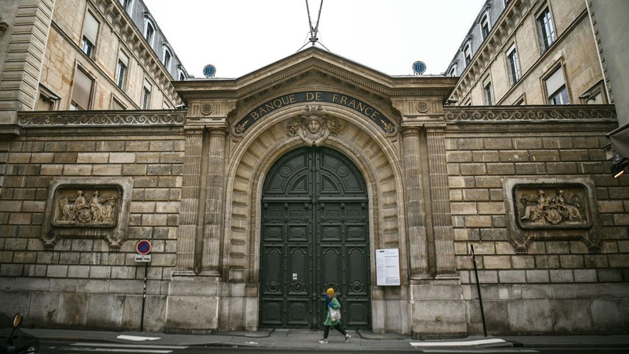 Prévisions économiques 2025 : L'Insee annonce une croissance "morose" et une hausse du chômage