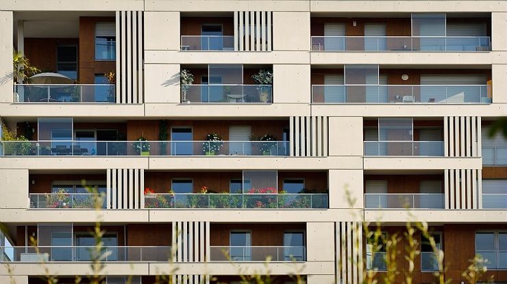 Logement social : Le ministère du Travail et des Solidarités publie de nouveaux décrets sur la reconversion professionnelle