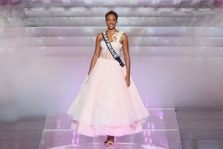 Miss France 2025 - Couronnement historique de Miss Martinique et implications sociétales Le concours Miss France 2025 a marqué l'histoire avec le couronnement
