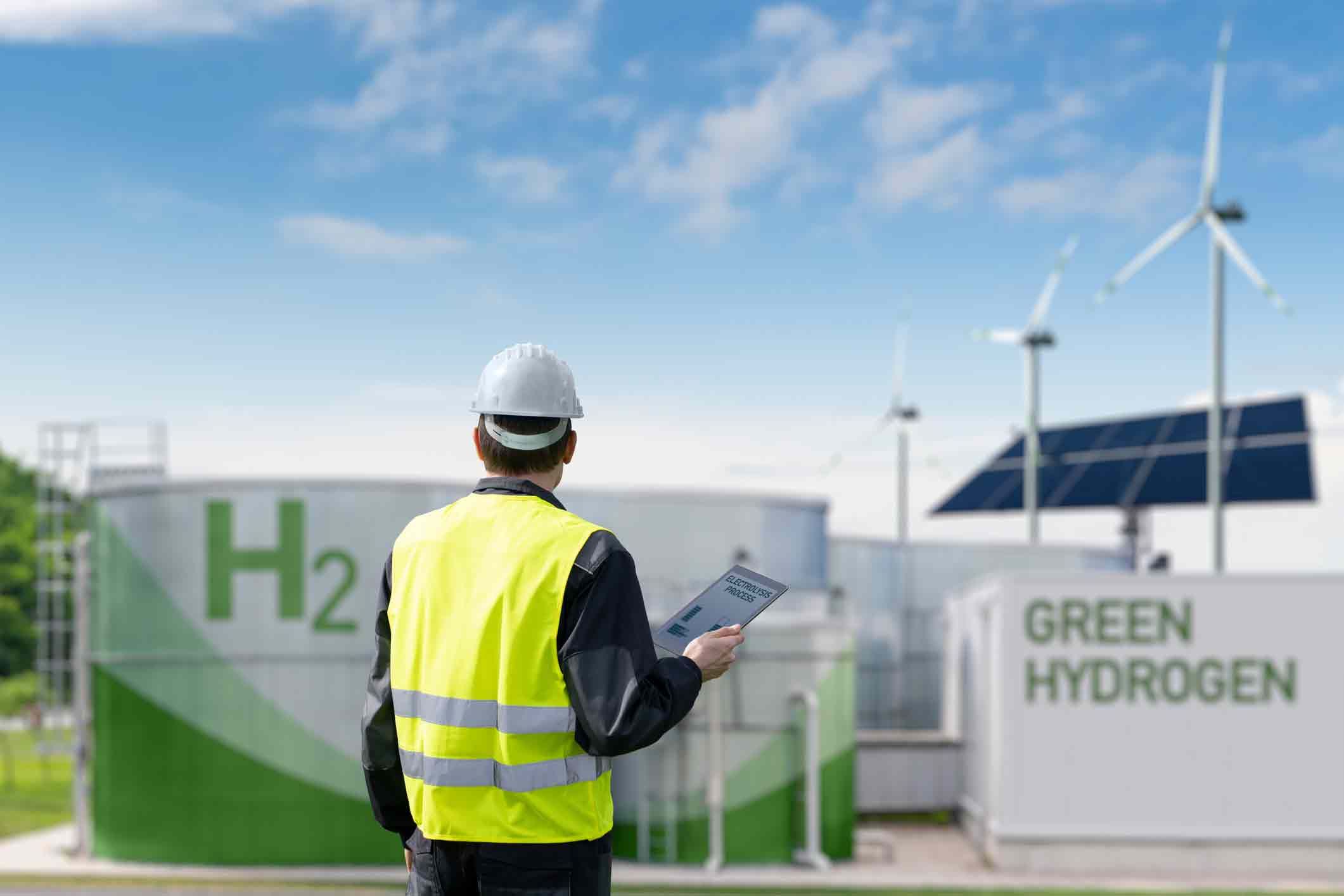 Transition Énergétique et Industrie — L'industrie lourde européenne accélère son raccordement aux réseaux d'hydrogène vert