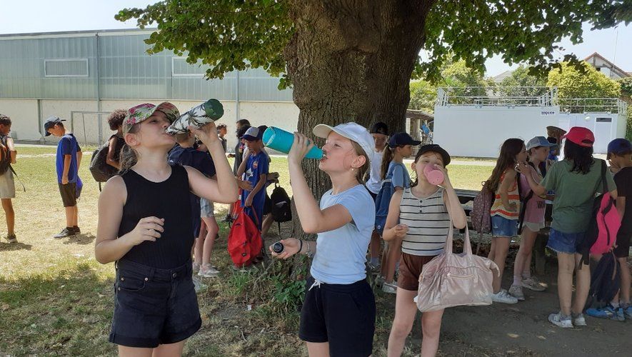 France : Canicule et inégalités, le débat sur les volets relancé