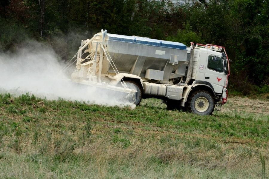 Pesticides et santé : l’Appel de La Rochelle pour une convention citoyenne agricole