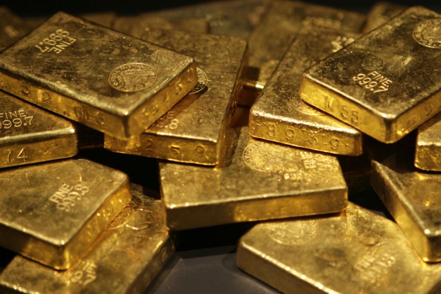 L'Or à 5 200 $ l'once : Pourquoi le métal jaune explose les compteurs en ce début d'année 2026