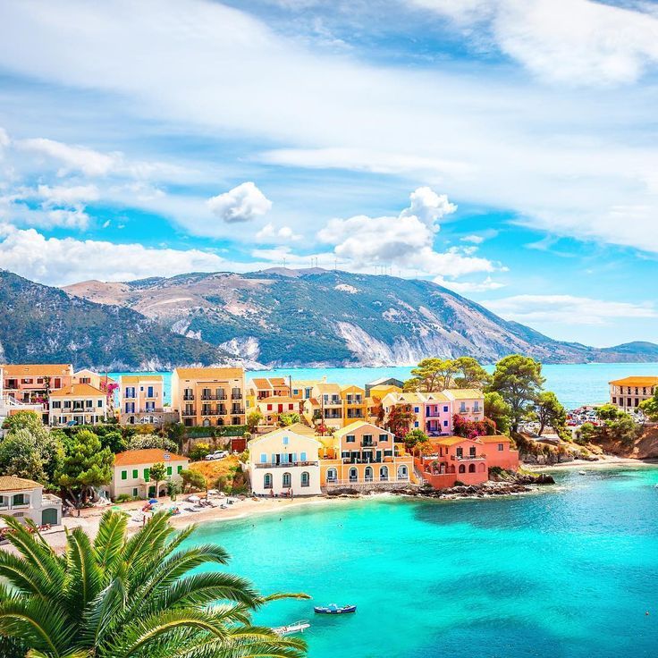 Grèce : Un voyage entre histoire millénaire et îles paradisiaques