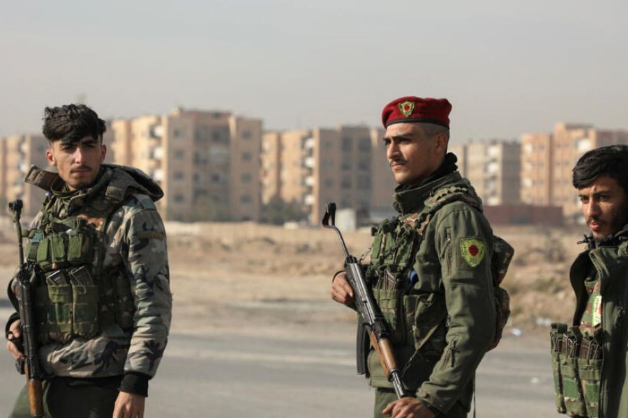 Syrie : les Kurdes demandent la construction d'un État « démocratique et décentralisé ». Quel avenir pour le Rojava ?