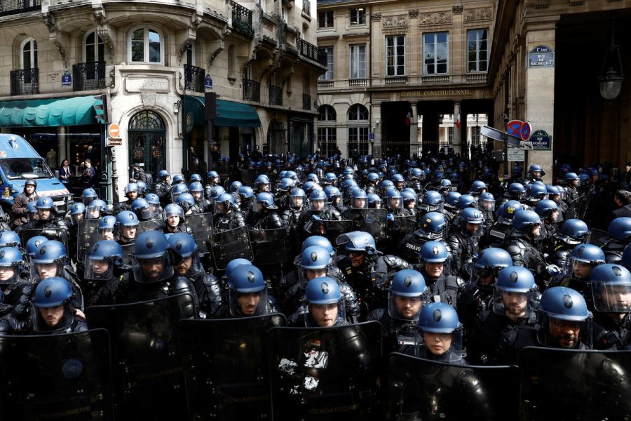 Crise sociale : 540 arrestations à Paris, sécurité renforcée après les manifestations à travers la France