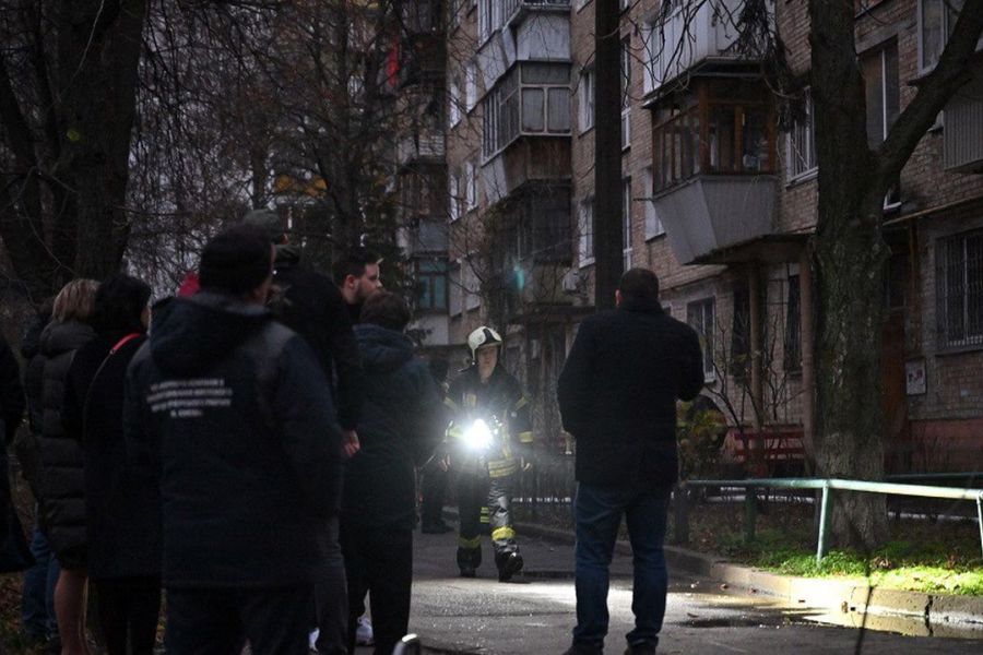 Guerre en Ukraine : Frappes Massives et Infrastructures Énergétiques. L'Hiver, Nouvelle Arme Géopolitique de Moscou.