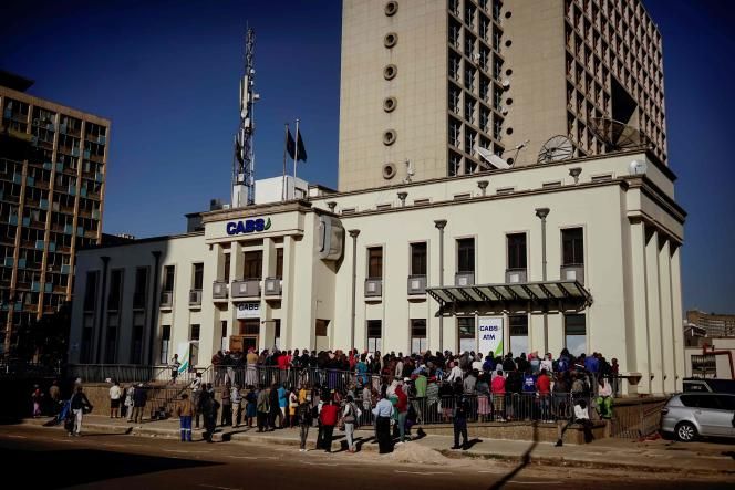 le Zimbabwe en quête de stabilité économique