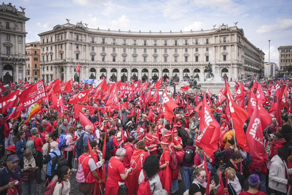 Grèves à répétition : Les syndicats de l'audiovisuel public manifestent en Italie et en Espagne