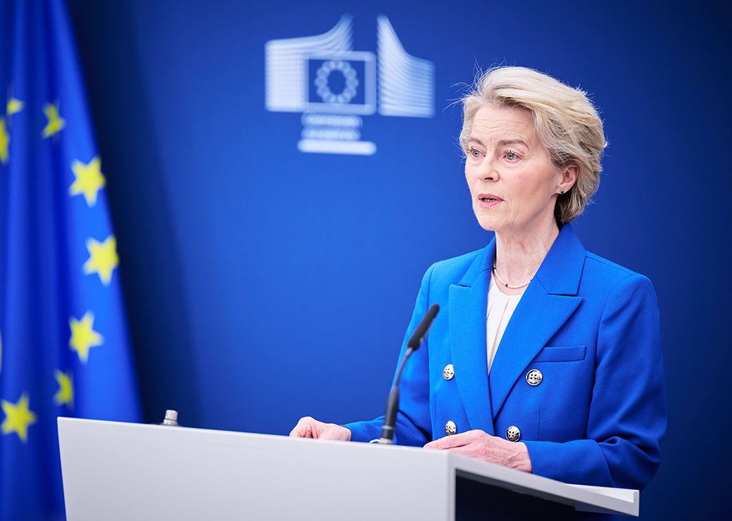 Ursula von der Leyen lance un appel à la défense de la démocratie et propose des réformes institutionnelles en Europe
