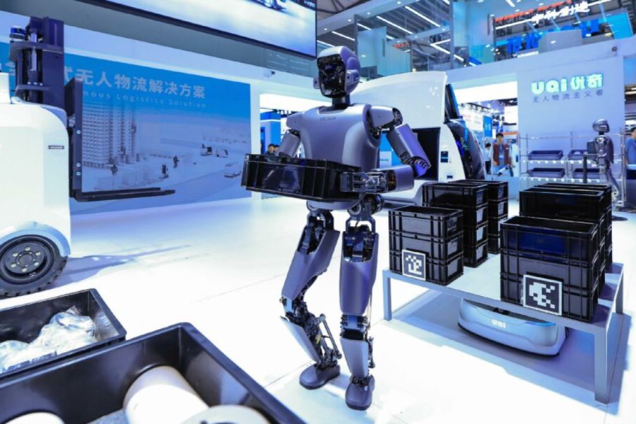 Chine : Un robot humanoïde opère sur le réseau électrique – Vers l’automatisation totale des infrastructures ?