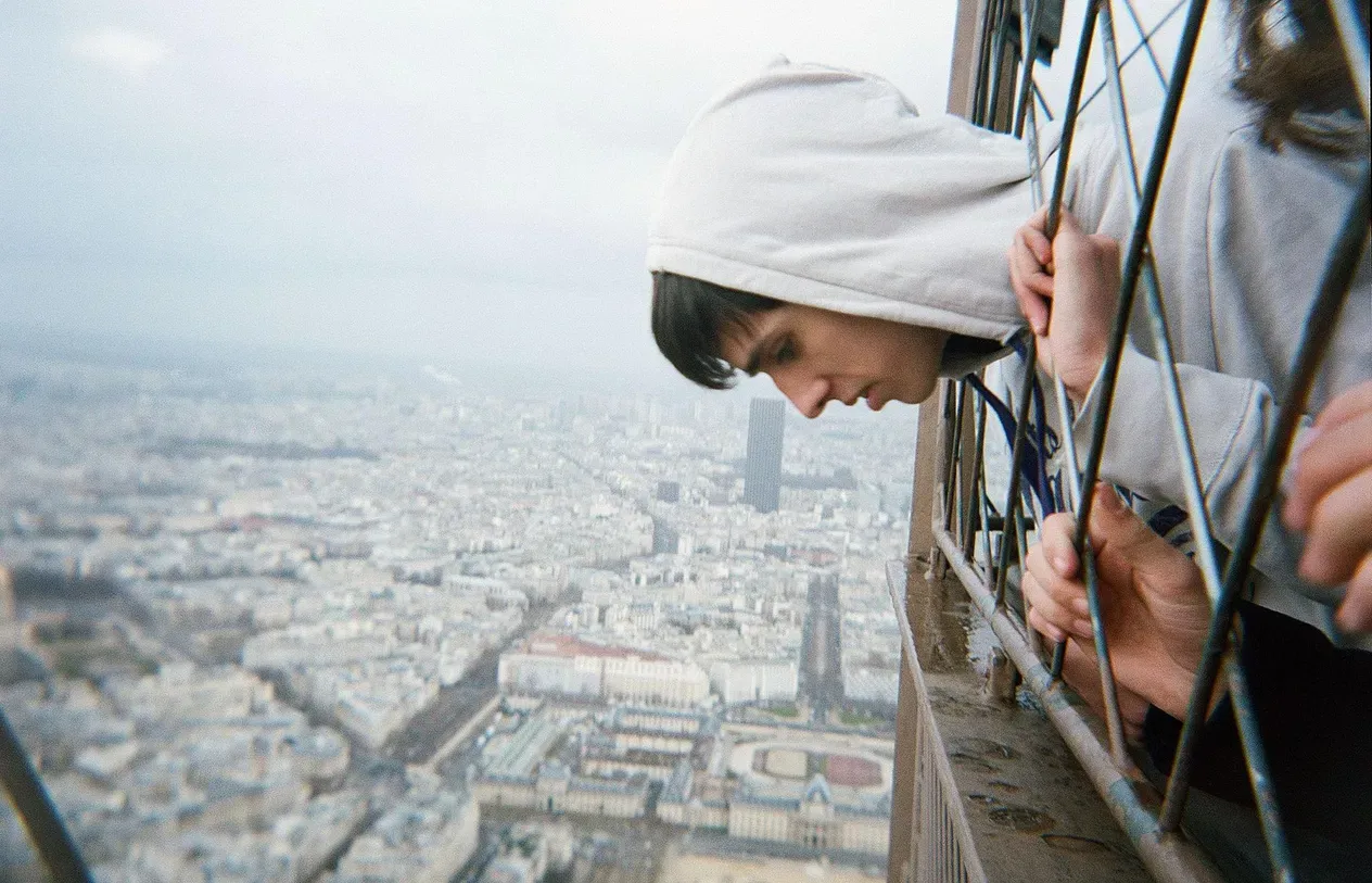 Paris 2026 : L’Héritage des Grands Chantiers deux ans après le Séisme de la Modernité