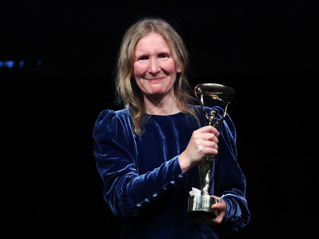 OMONDO CULTURE - La Britannique Samantha Harvey, lauréate du Booker Prize 2024