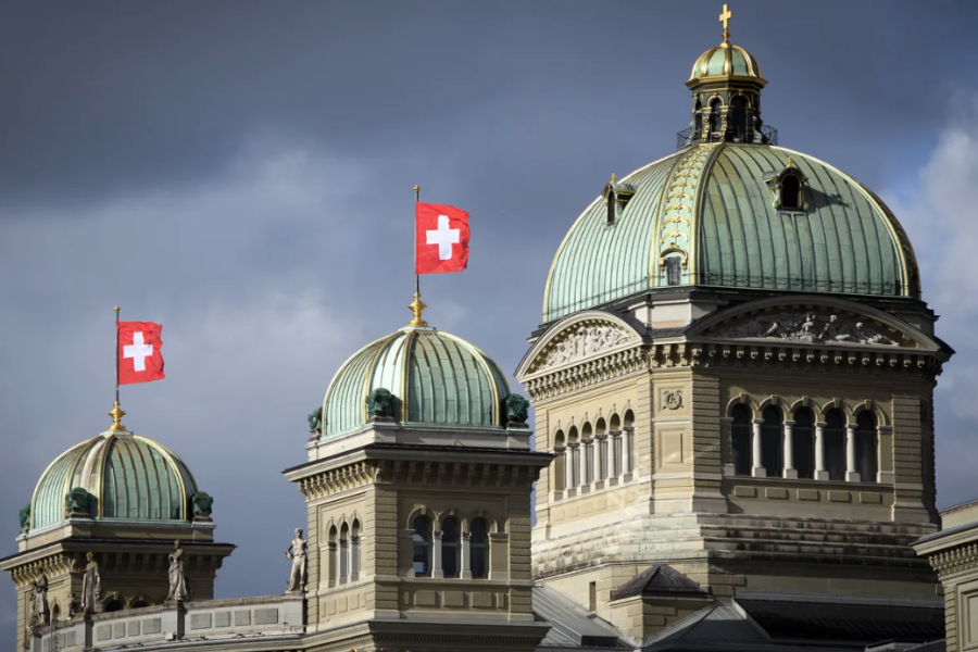 Le Luxe Durable ou la Mort des Alpe : La Suisse réinvente son Modèle Économique