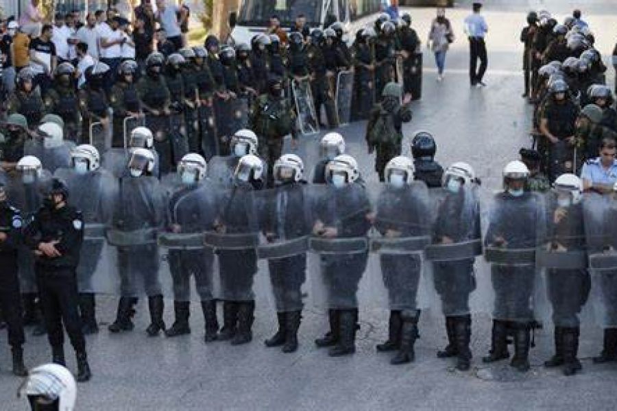 Les journalistes défilent à Ramallah pour condamner le meurtre de leurs collègues palestiniens à Gaza